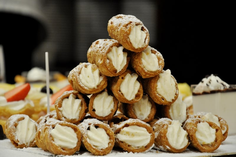 Italian Cannoli